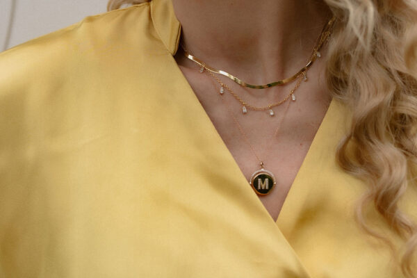 Bertha Moving Pendant